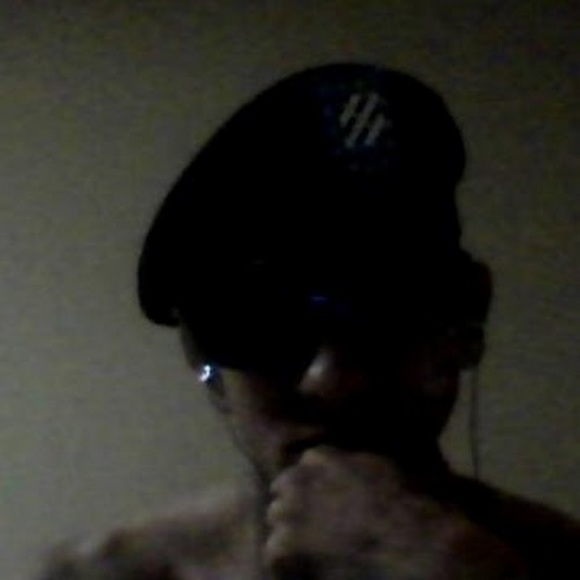 Meet your Posher, Kevin - Picture 1 of 1